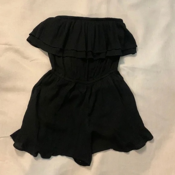 Strapless Rompers - Picture 4 of 4